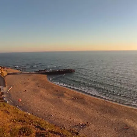 Apartment Seaside Escape Ericeira