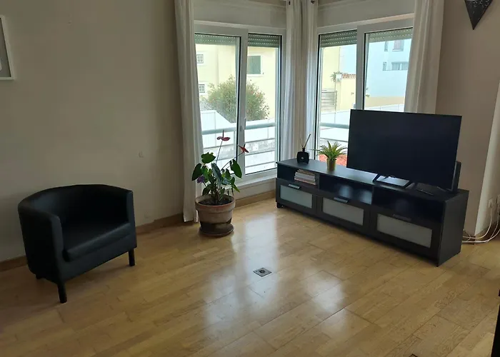 Seaside Escape Apartment *